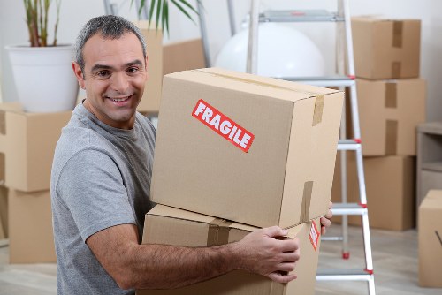 Man with van service for local moves in Silvertown